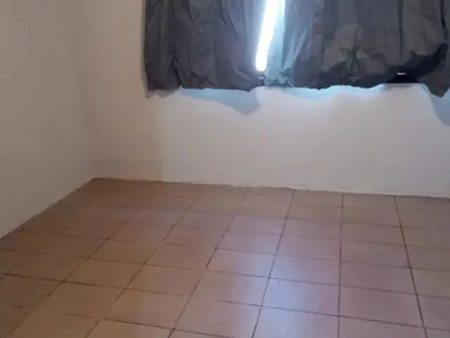 Imagem 6: Aluga-Se Casa Jlle, Bairro Pirabeirada -Rua Eugenio Ernesto Kunder , N° 220 R$1.800,00