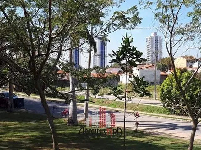 Imagem: O apartamento possui 2 Dormitórios, 1 Banheiro, 1 Vaga na