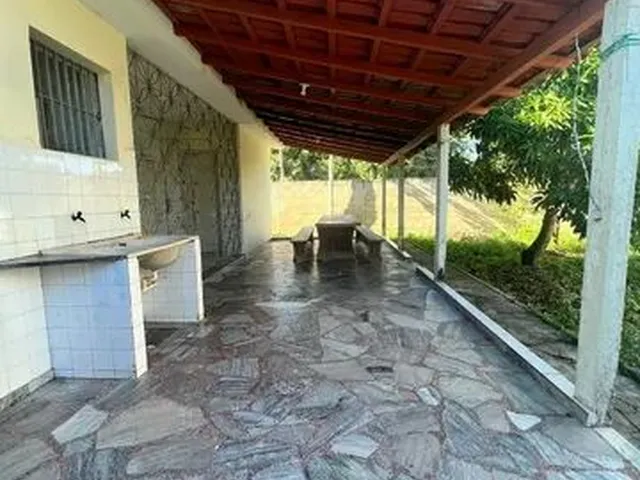 Imagem: Alugo Casa de 3 Quartos no Bairro Colina