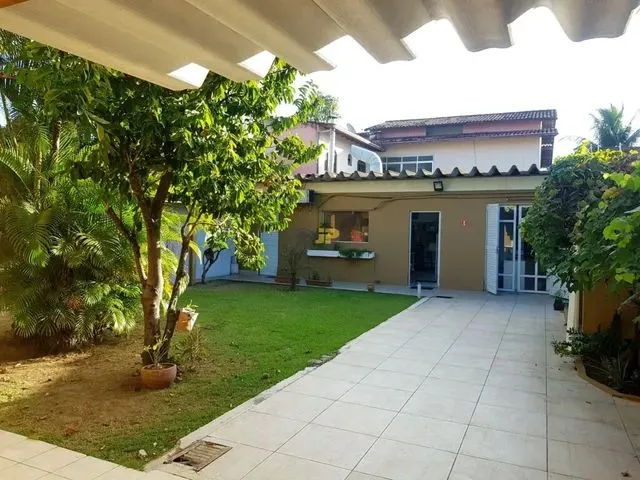 Imagem: Casa com 382M² de Terreno e 06 Vagas em
