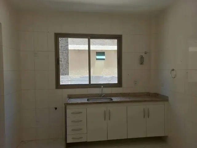 Imagem 7: Apartamento no Riviera com 2 Quartos com Suíte Locação