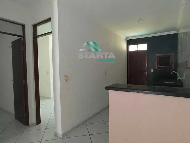 Imagem 9: Casa com 3 Dormitórios e Piscina À Venda, - Lagoa Redonda - Fortaleza/Ce