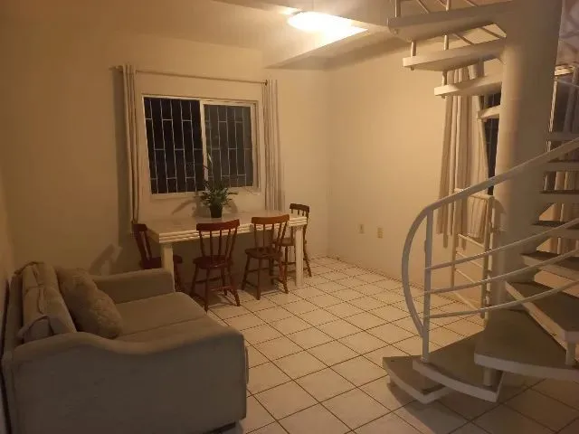 Imagem 4: Quarto Individual em Casa de 2 Pavimento no Estreito Apenas 5 Min do Centro de Floripa