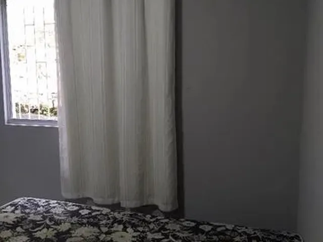Imagem 14: Quarto Individual em Casa de 2 Pavimento no Estreito Apenas 5 Min do Centro de Floripa