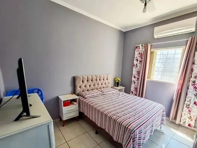 Imagem 10: Casa À Venda em Barcelona, Apenas 200 Mil