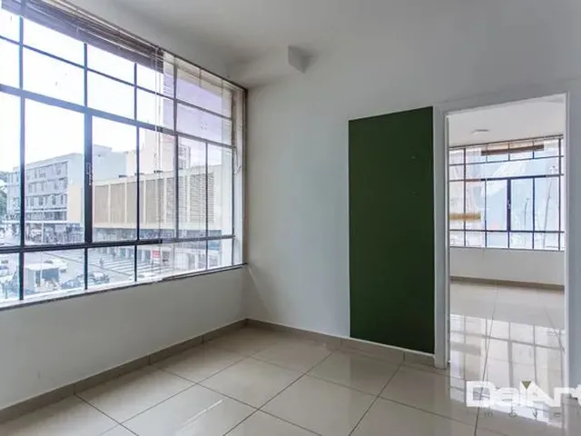 Imagem 15: Escritório para Venda Tem 58 Metros Quadrados com 3 Quartos em Centro - Curitiba - Pr