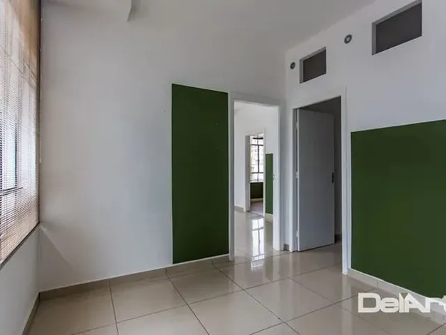 Imagem 13: Escritório para Venda Tem 58 Metros Quadrados com 3 Quartos em Centro - Curitiba - Pr