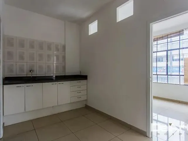 Imagem 5: Escritório para Venda Tem 58 Metros Quadrados com 3 Quartos em Centro - Curitiba - Pr
