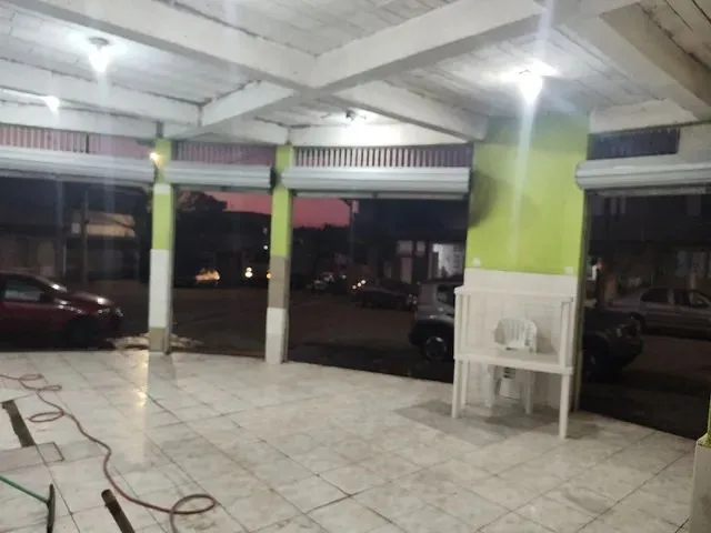 Imagem: Salão com 60 M² 4 Portas de Aço R$ 1.300,00