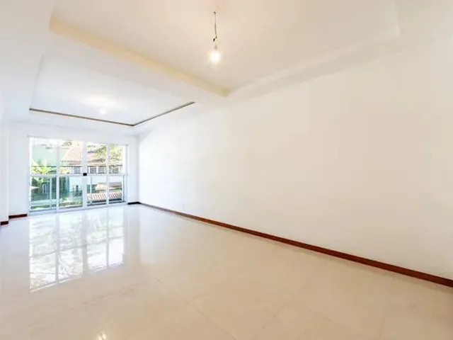 Imagem: Cód. 770 - Apartamento de Três Quartos