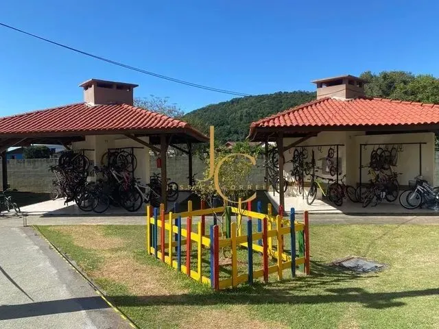 Imagem 9: Apartamento Térreo com 2 Quartos À Venda, 48M² - Fundos em Biguaçu