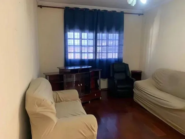 Imagem: Vende-Se no Tenoné ( Conj. Maria Hele Coutinho