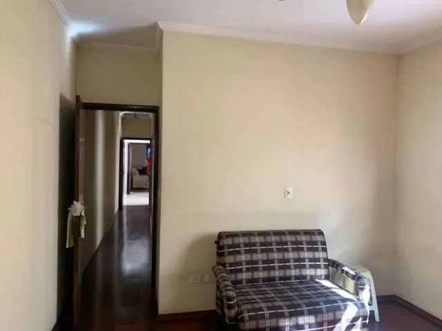 Imagem 14: Vende-Se no Tenoné ( Conj. Maria Hele Coutinho