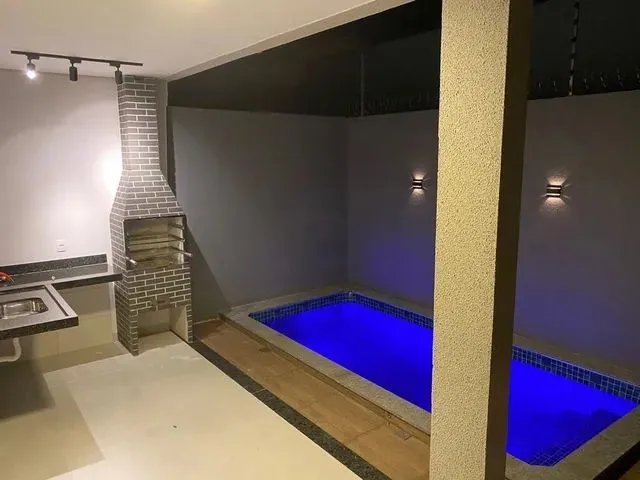Imagem: Alugo Casa Geminada com Piscina na 208 Sul