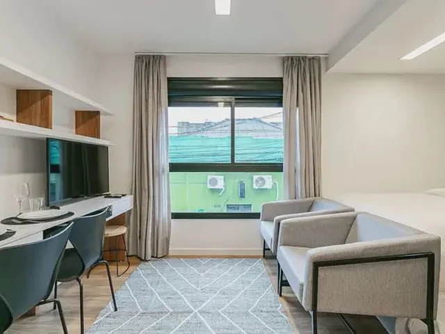 Imagem 10: Studio para Aluguel Possui 29 Metros Quadrados com 1 Quarto em Centro - Florianópolis