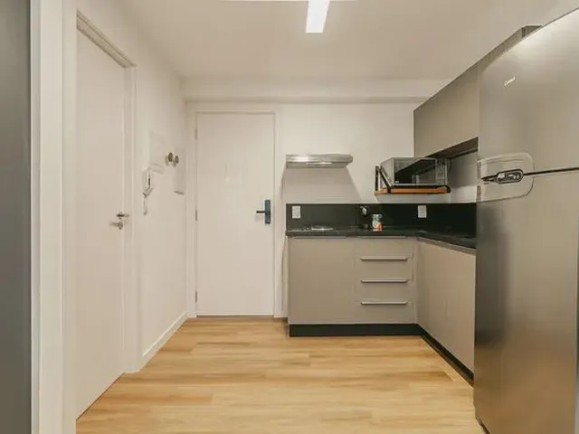Imagem 13: Studio para Aluguel Possui 29 Metros Quadrados com 1 Quarto em Centro - Florianópolis