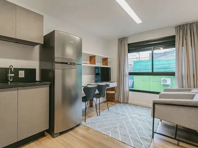 Imagem 6: Studio para Aluguel Possui 29 Metros Quadrados com 1 Quarto em Centro - Florianópolis