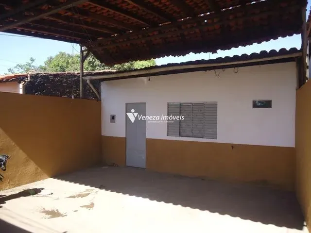 Imagem 2: Casa na Av. Celso Pinheiro para Aluguel