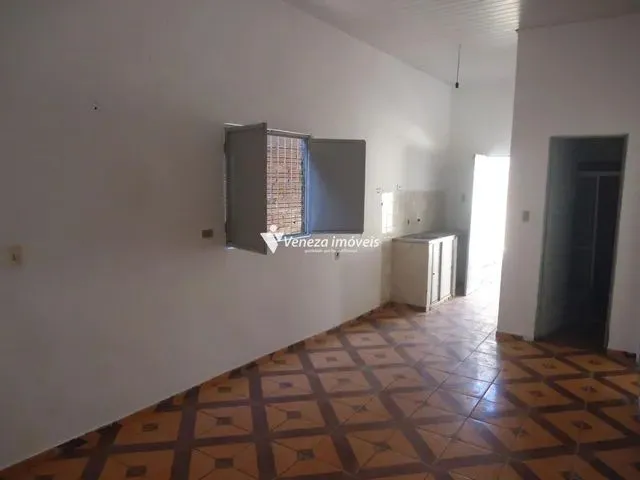 Imagem 5: Casa na Av. Celso Pinheiro para Aluguel