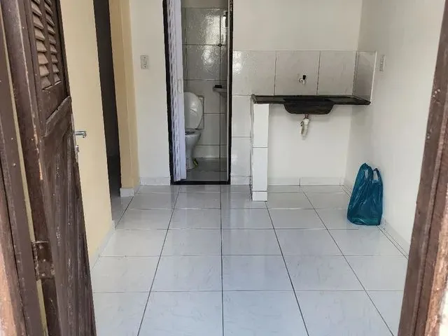 Imagem 2: Kitnet em Igapó(Ler Todo o Anúncio