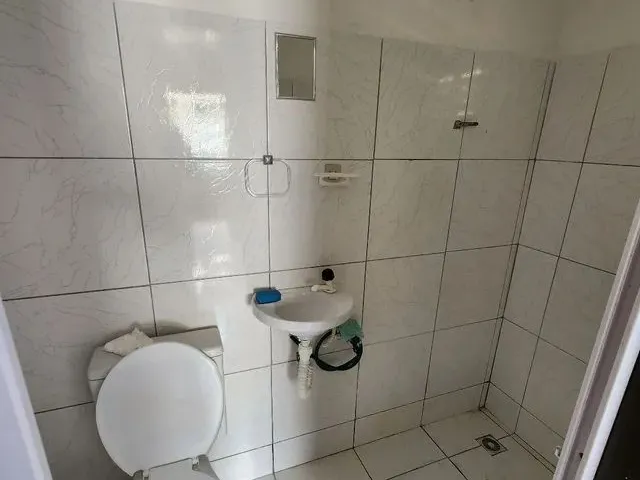 Imagem 4: Kitnet em Igapó(Ler Todo o Anúncio