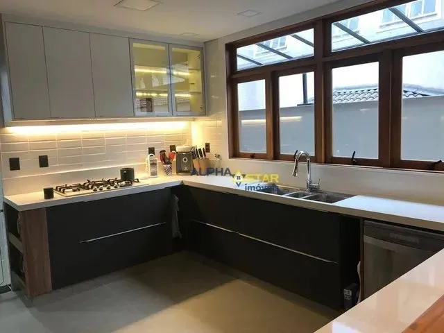 Imagem: Casa com 4 Dormitórios, 454 M² - Venda