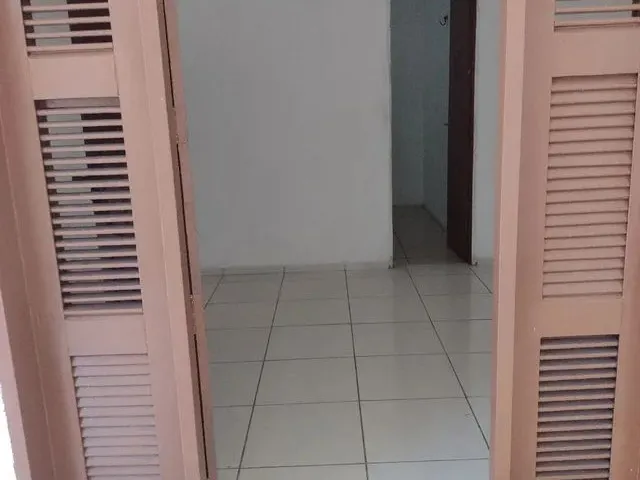 Imagem 2: Casa para Alugar...no José Walter Rua 85