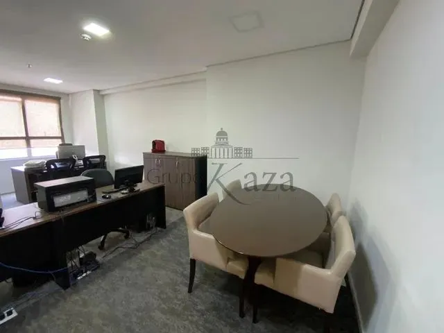Imagem 3: Jacarei - Conjunto Comercial/Sala - Centro