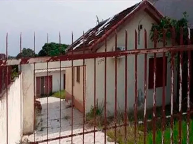 Imagem: A casa possui 1 Dormitório, 1 Banheiro, 127m² de Área,