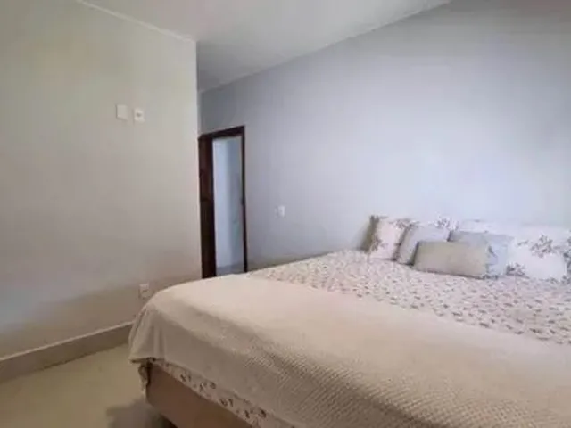 Imagem 3: Casa para Venda Possui 150 Metros Quadrados com 2 Quartos em Barcelona - Serra - Es