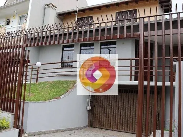 Imagem: Sobrado com 3 Dormitórios À Venda, 221