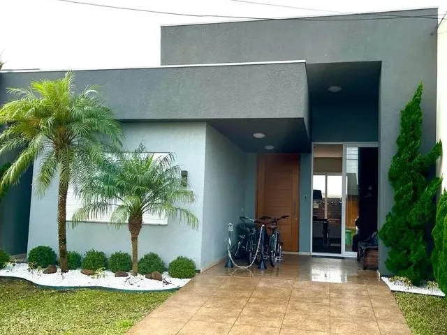 Imagem: Elegance Imóveis Belíssima Casa Térrea