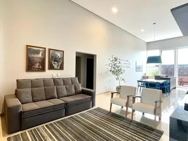 Imagem 11: Elegance Imóveis: Belíssima Casa Térrea com 4 Dormitórios, Totalmente Mobiliada
