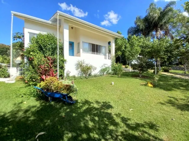 Imagem: Casa no Espelho das Águas