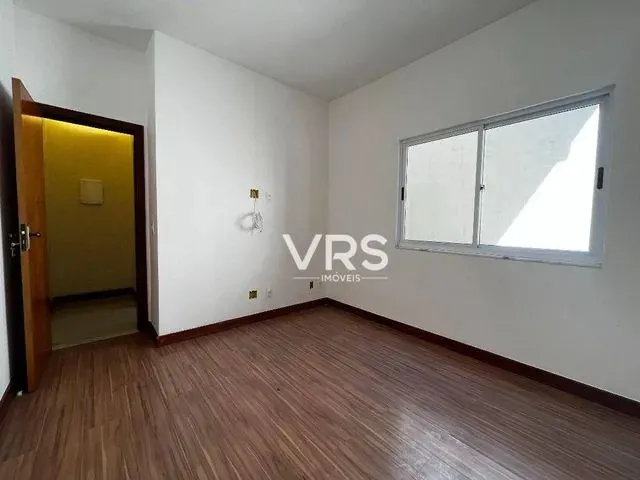 Imagem 13: Casa com 3 Dormitórios À Venda, 137 M² por R$ 750.000,00 - Bom Retiro - Teresópolis/Rj
