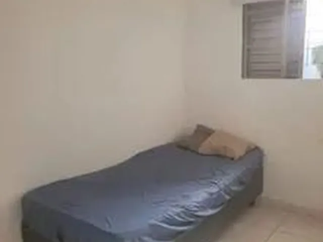 Imagem 5: Alugo Quarto Quarto com aluguel por R$700 /mês