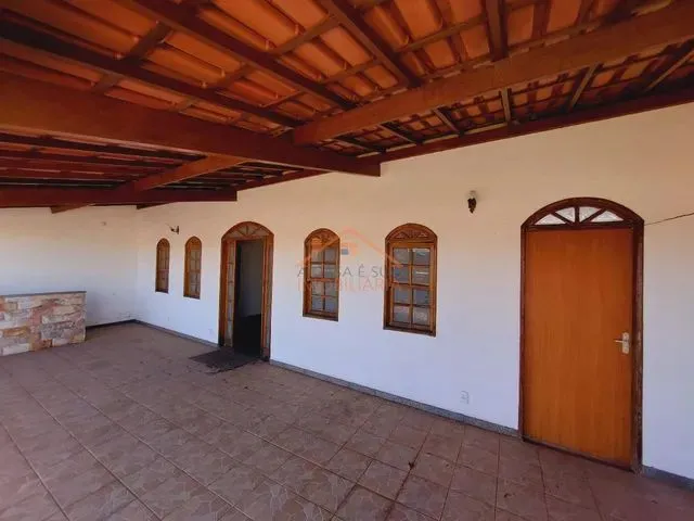Imagem: Casa Localizada no Monte Castelo, Área