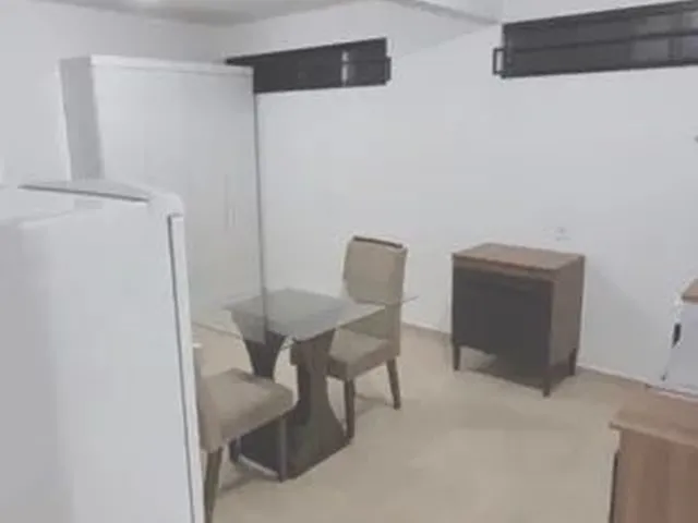Imagem 4: Kitinete Excelente Localização