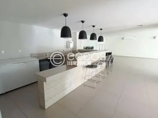 Imagem 4: Apartamento para Aluguel, 2 Quartos, 1 Suíte, Centro - Uberlândia/Mg