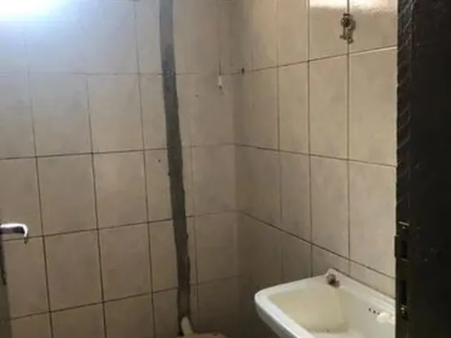 Imagem 8: Casa com 4 Dormitórios para Alugar, 90 M² por R$ 1.500,00/Mês - Conjunto Habitacional