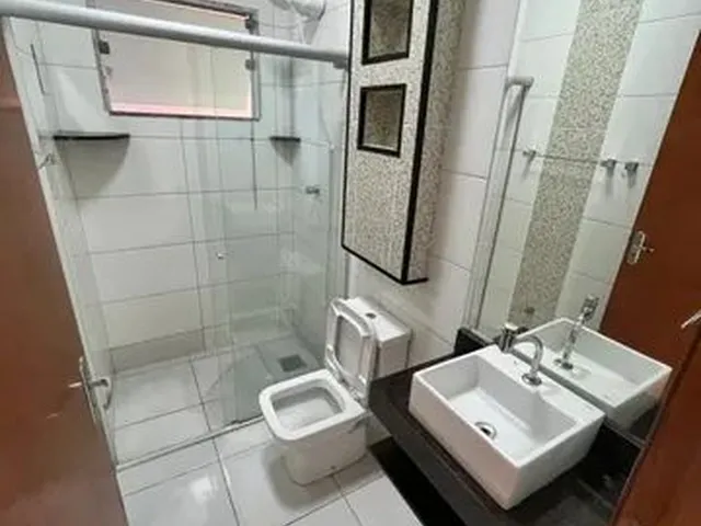 Imagem 1: Casa com 3 Dormitórios para Alugar em Varginha