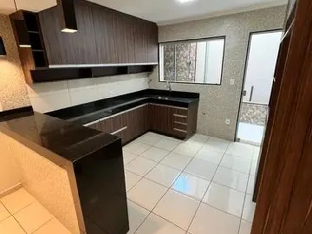 Imagem 16: Casa com 3 Dormitórios para Alugar em Varginha
