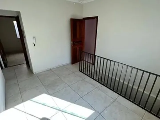 Imagem 6: Casa com 3 Dormitórios para Alugar em Varginha