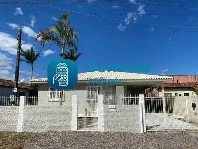 Imagem: Ampla Residência com 2 Suítes na Praia