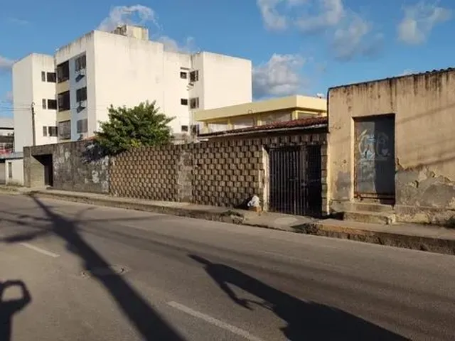 Imagem: Casa a Venda na Imbiribeira