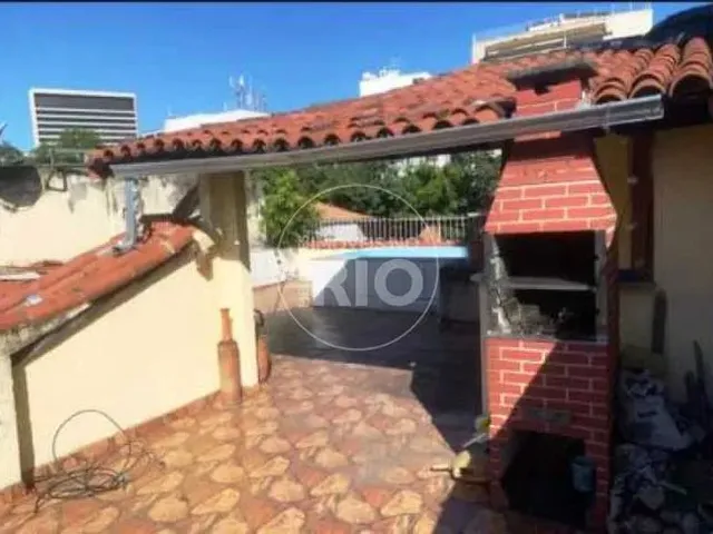Imagem: Casa Duplex no Maracanã À Venda