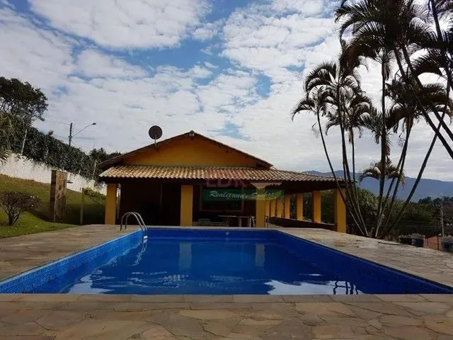 Imagem: Chácara com 3 Dormitórios À Venda, 2600