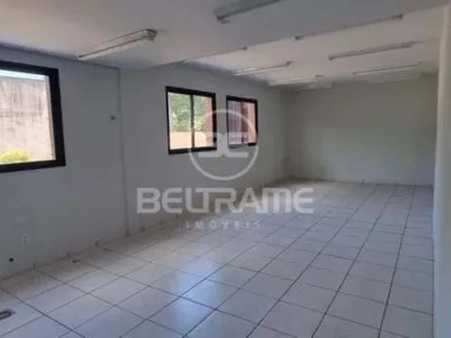 Imagem 2: Edifício Comercial com 4 Pavimentos Sendo; Térreo + 3 Pavimentos em Ótima