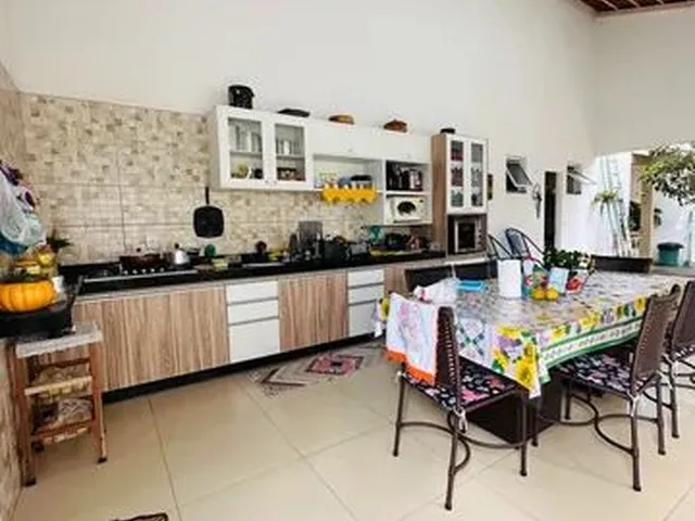 Imagem 8: Térrea para Venda Tem 230 Metros Quadrados com 3 Quartos em Solange Parque I - Goiânia