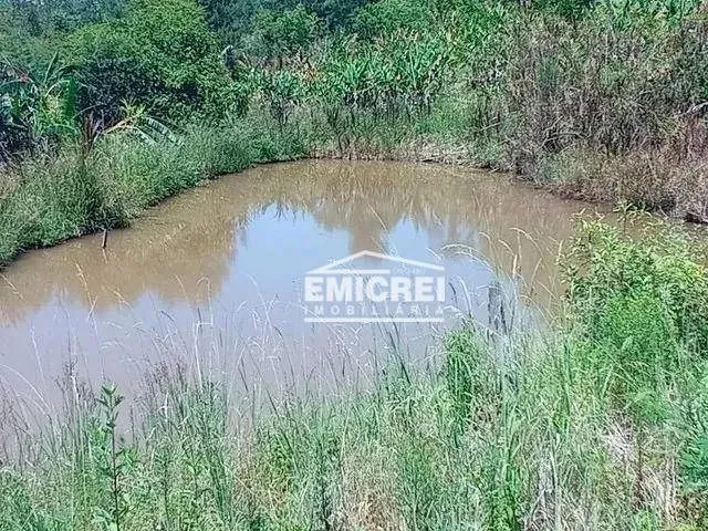 Imagem: Emicrei Vende Chácara 1 Hectare com Galpão